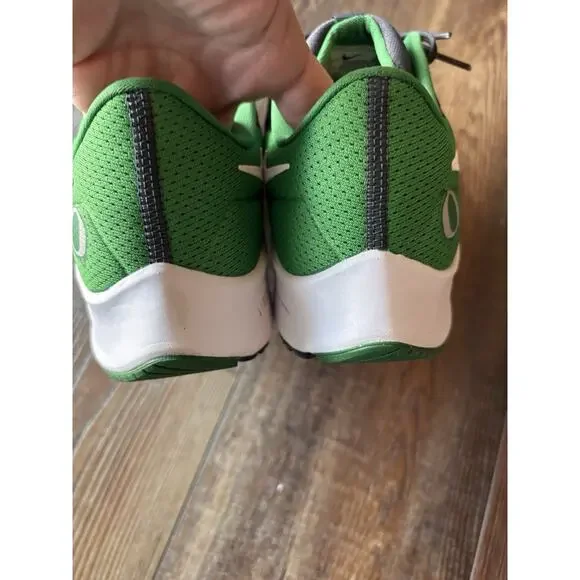 Nike Peagasus 38 Running Shoes Oregon Ducks Air Zoom DJ0840-001 Mens 9.5 Green